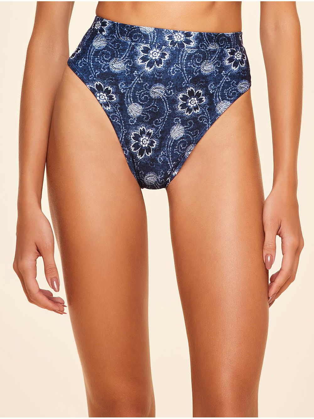 Cia Marítima — Hot Pants Estampada Java