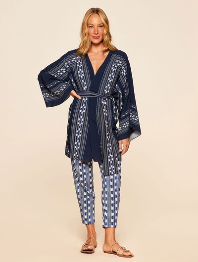 Kimono-em-Linho-Lisos-Montevideu-Azul-Cia-Maritma Kimono-em-Linho-Lisos-Montevideu-Azul-Cia-Maritma
