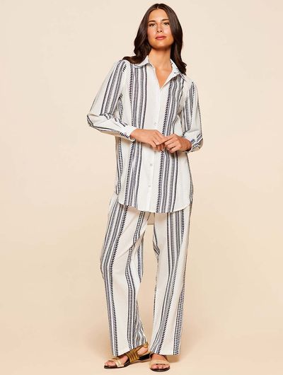Camisa + Calça Reta Estampada Verano Branco Verano Camisa + Calça Reta Estampada Verano Branco Verano