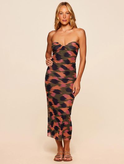 CM_DELTORO_14695-282_3901 CM_DELTORO_14695-282_3901