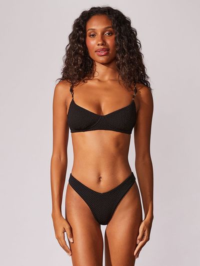 2024-11-21-Cia_Maritima_NOIR_16617_16621_77_6676 2024-11-21-Cia_Maritima_NOIR_16617_16621_77_6676