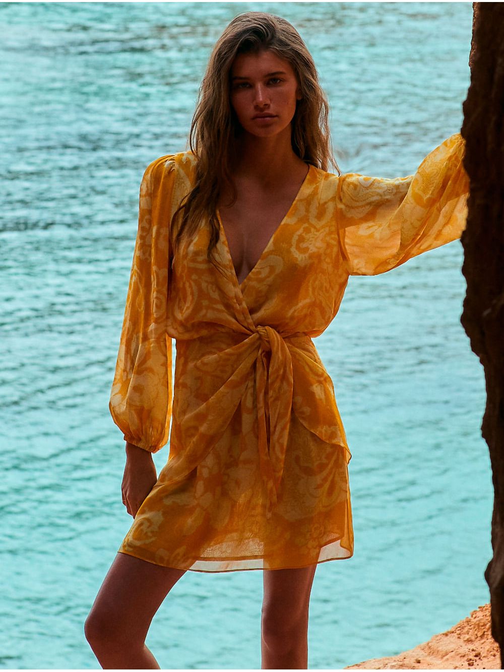 Cia Marítima — Vestido Curto Estampado La Vie