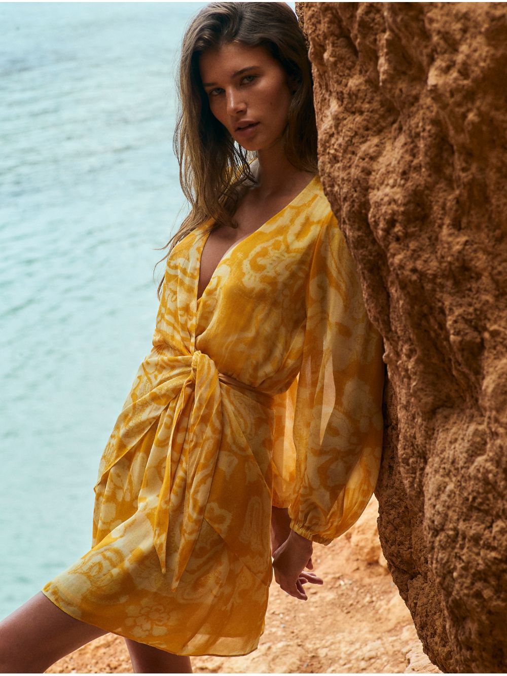 Cia Marítima — Vestido Curto Estampado La Vie